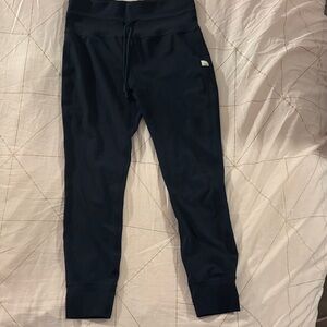 Vuori Women Navy Jogger Pants